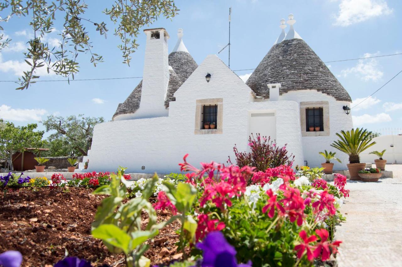Il Trullo Pellegrini Villa Locorotondo Exteriör bild