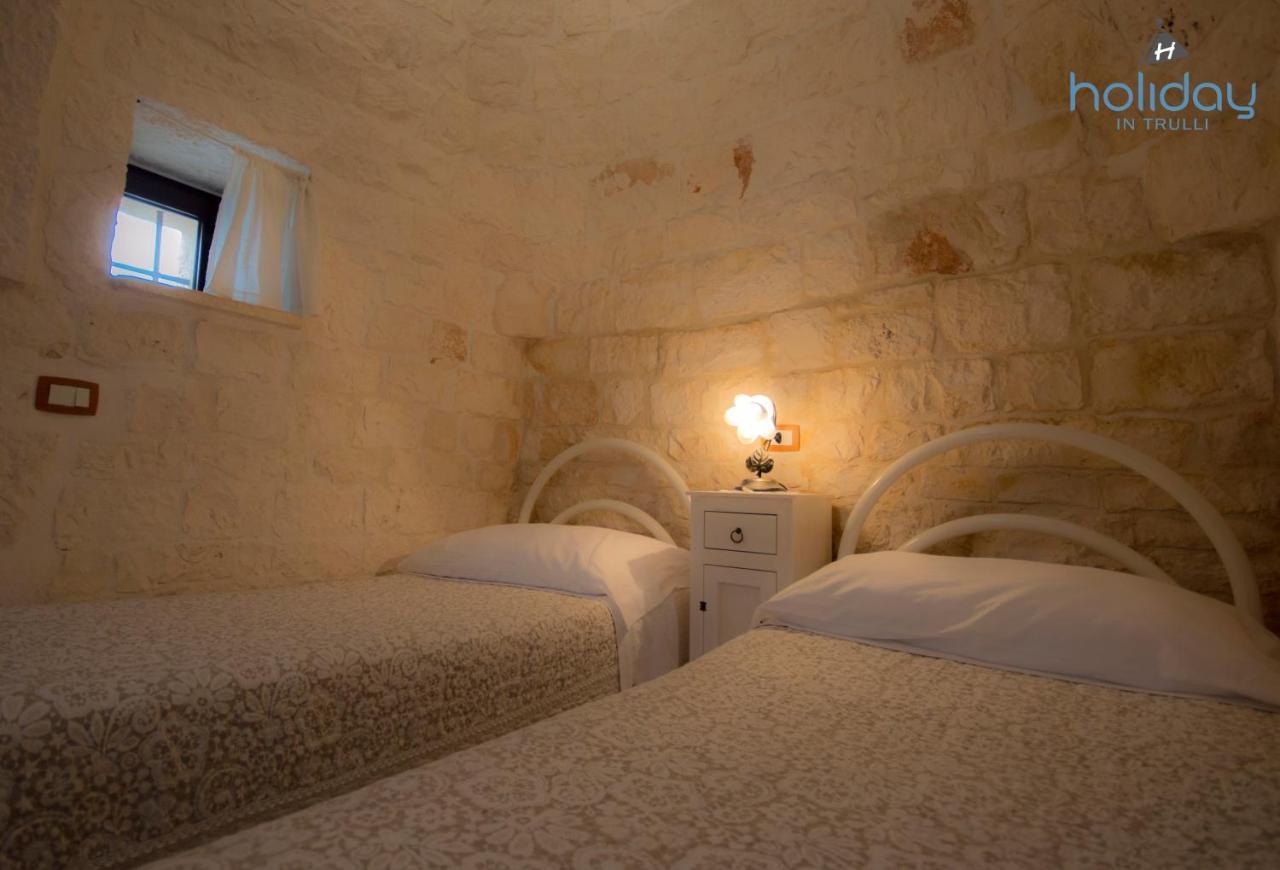 Il Trullo Pellegrini Villa Locorotondo Exteriör bild